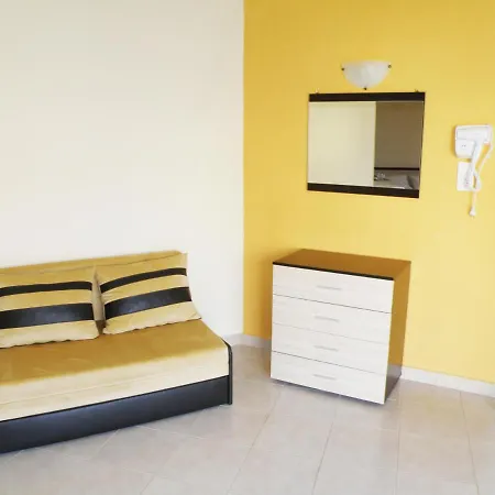 Thassosrent * 利迈纳里亚