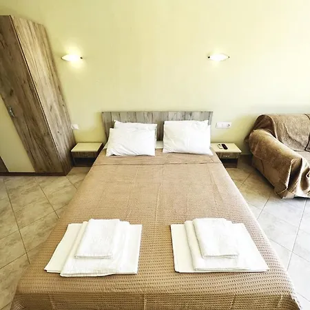 Thassosrent Apartman *